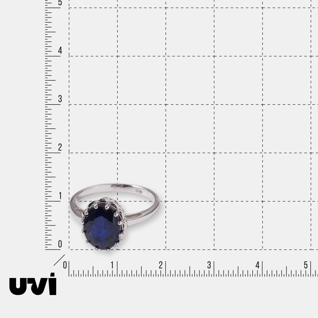 Серебряное кольцо с сапфиром